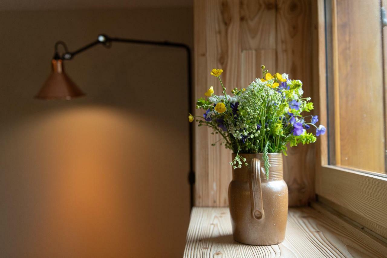 Le Jas Du Mas Hotel Saint-Antheme ภายนอก รูปภาพ